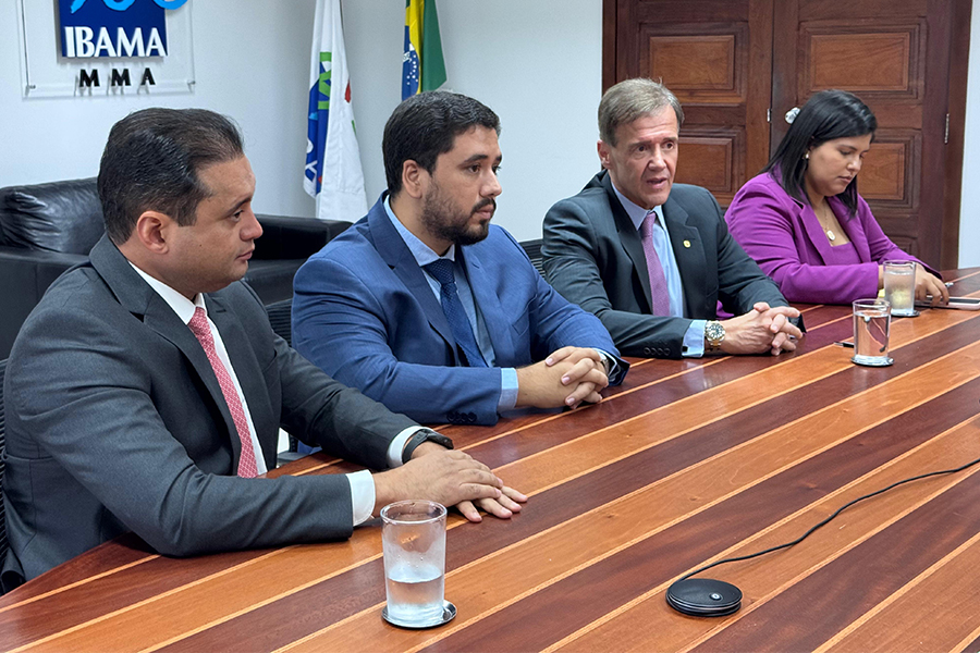 Vinicius cumpre agenda em Brasília e garante benefícios para BHS