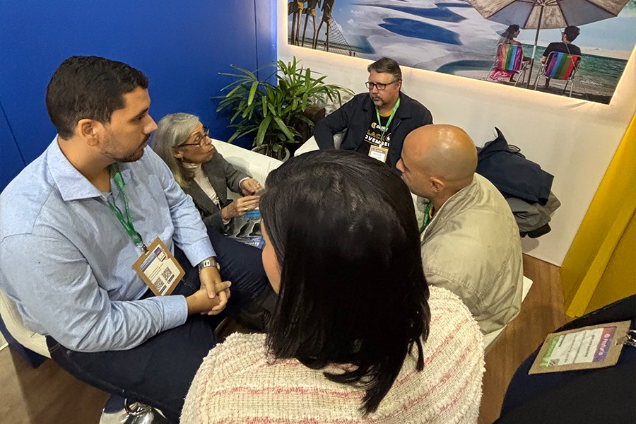 Vinicius participa de feira no RS para fortalecer o turismo de BHS