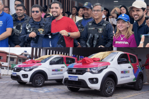 Veículos e farda Guarda Municipal